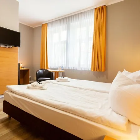 Altora Eisenbahn Themenhotel 3*