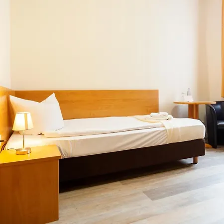 Altora Eisenbahn Themenhotel Отель 3*