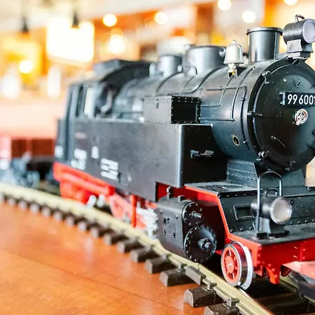 Отель Altora Eisenbahn Themenhotel Вернигероде