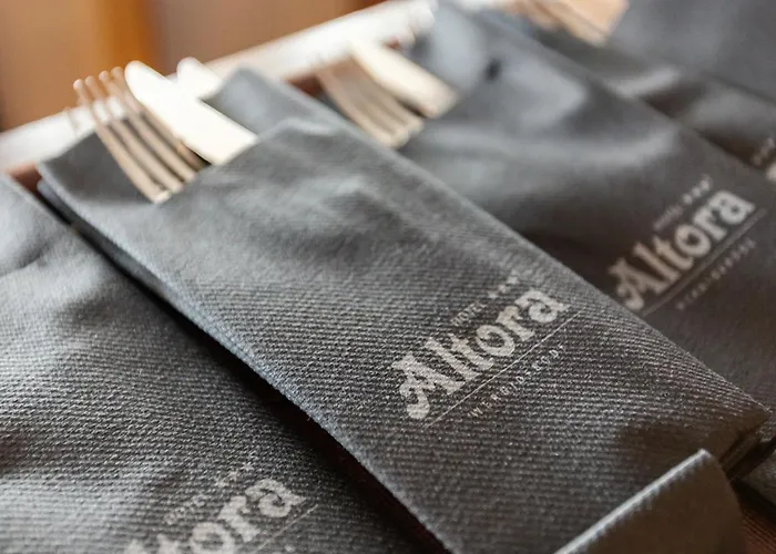 Altora Eisenbahn Themenhotel מלון 3*