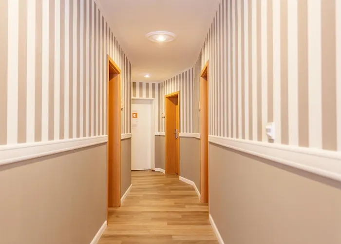 Altora Eisenbahn Themenhotel ורניגרוד