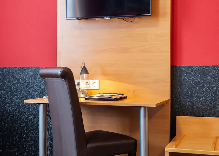 ホテル アルトラ アイゼンバーン テーメンホテル